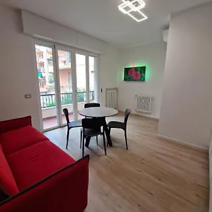 https://san-rocco-apartments-royal-solutions.hotelinveneto.com